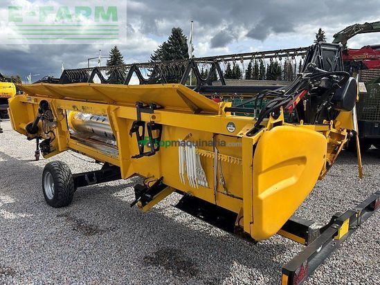 Cosechadora de Cereal - New Holland - cx 8040