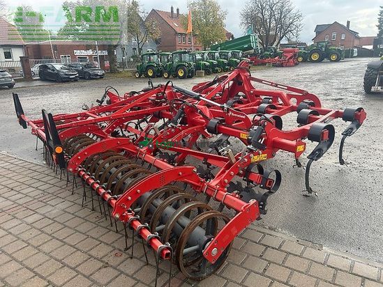 Cultivador - Kverneland - turbo 5000f