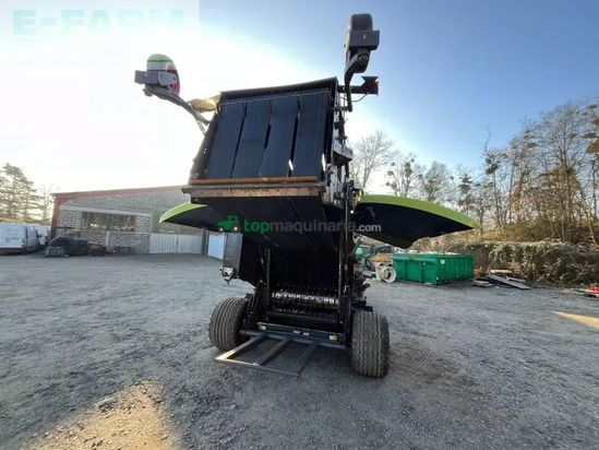 Empacadora gigant - Claas - variant 470