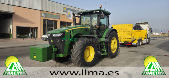 Tractor agrícola - John Deere - 8260R