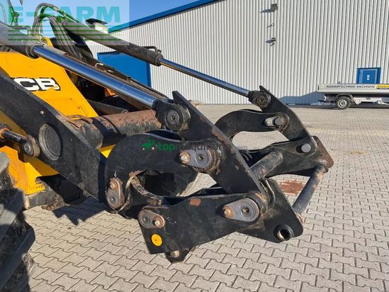 Minicargadora - JCB - 435 s agri