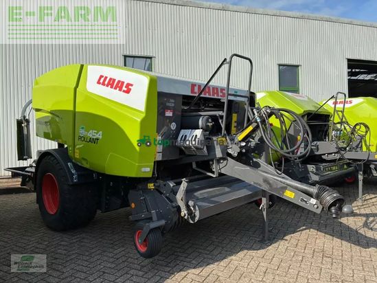 Empacadora gigant - Claas - rollant 454 rc uw