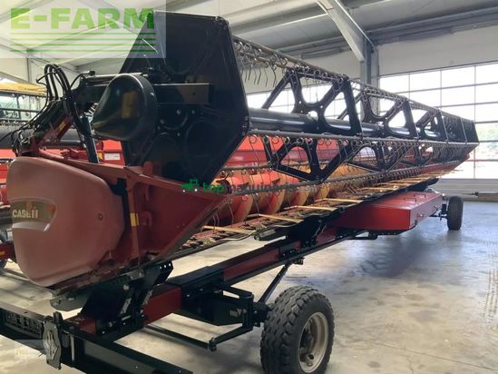 Cosechadora de Cereal - Case IH - 3050 30 ft