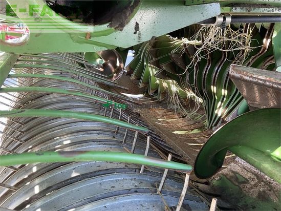 Empacadora gigant - Krone - v 150 xc