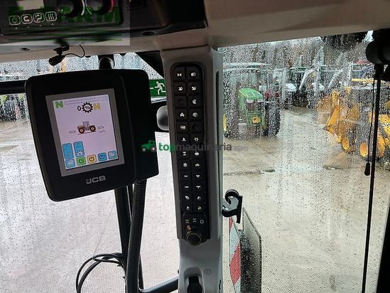 Tractor agrícola - JCB - 4220 fastrac tractor (st25767)