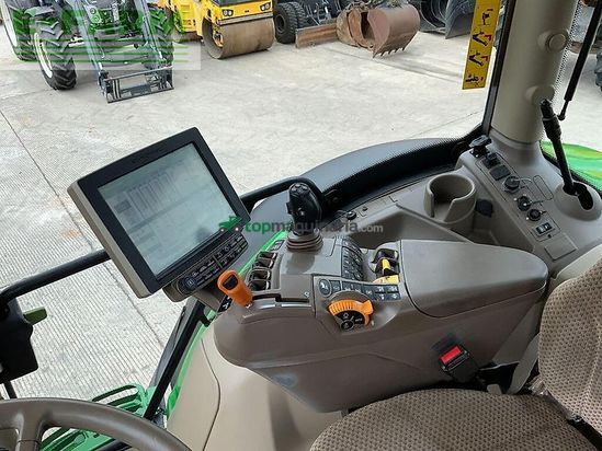 Tractor agrícola - John Deere - 6215r tractor (st23802)