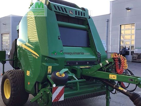 Empacadora gigant - John Deere - v461m
