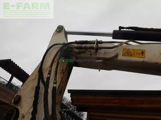 Excavadora - Bobcat - 341 d ( 5.300kg ) sw + schaufel + hydr. niederha