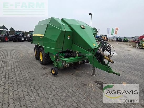 Empacadora gigant - John Deere - 1424c