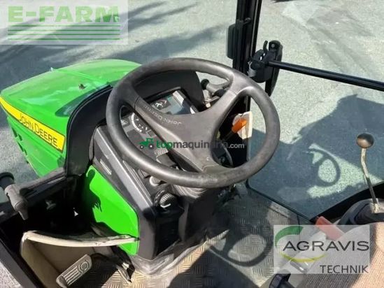 Tractor agrícola - John Deere - 1026 r