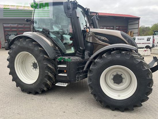 Tractor agrícola - Valtra - n 175d