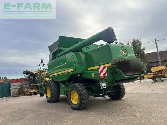 Cosechadora de Cereal - John Deere - t660