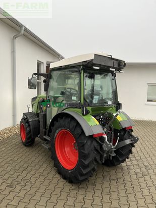 Tractor agrícola - Fendt - 211 vario f (gen3)