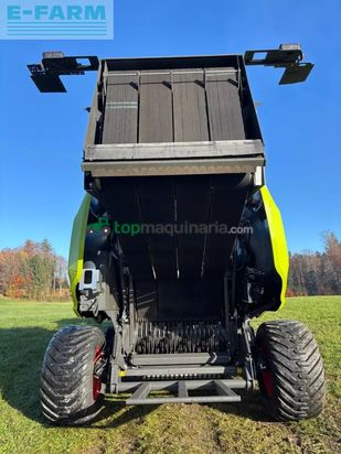 Empacadora gigant - Claas - variant 585 rc