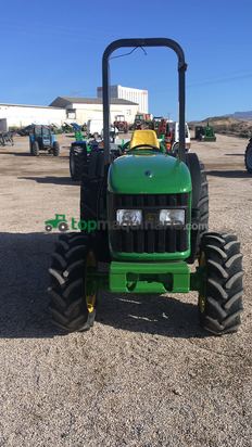 Tractor agrícola - John Deere - 5515F