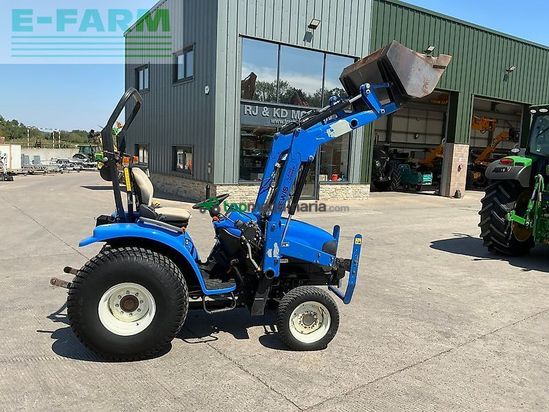Tractor agrícola - New Holland - tc27d compact tractor (st27187)