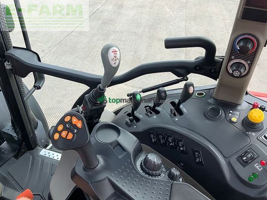 Tractor agrícola - Case IH - luxxum 120 tractor (st26500)