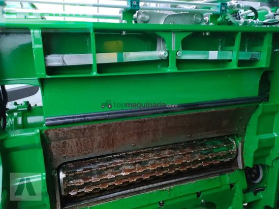 Cosechadora de Cereal - John Deere - 9900 i