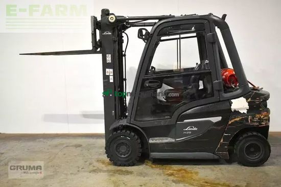 Elevadora - Linde - h 25 t 1202-01