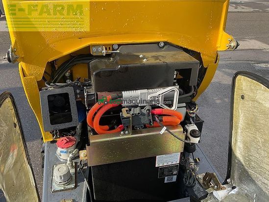 Minicargadora - Eurotrac - w11 e