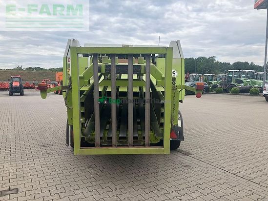 Empacadora gigant - Claas - quadrant 2200