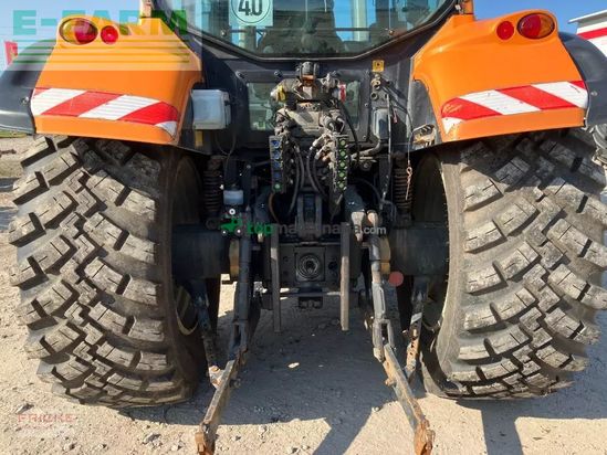 Tractor agrícola - Valtra - n122 direct