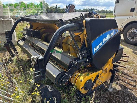 Cosechadora de Cereal - New Holland - fr 9050