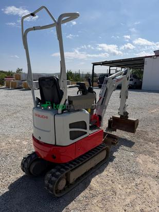 Miniexcavadora Takeuchi TB210
