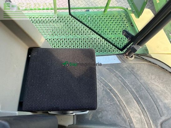 Cosechadora de Cereal - Krone - big x 700 inkl. krone x collect 900-3