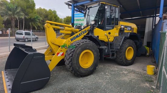 Pala cargadora Komatsu WA270-8