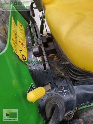 Tractor agrícola - John Deere - 3520 e-hydro