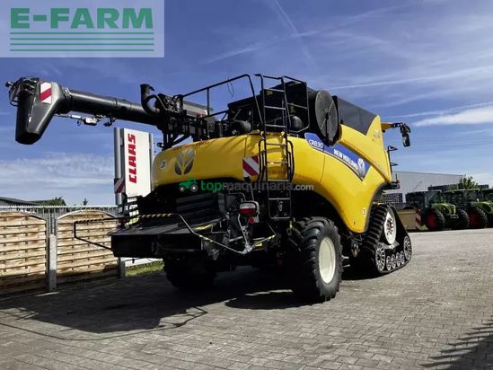 Cosechadora de Cereal - New Holland - cr 8.90