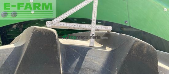 Cosechadora de Cereal - John Deere - 8300