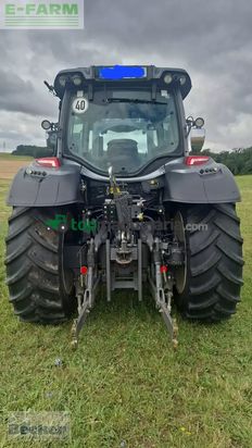 Tractor agrícola - Valtra - n 154 activ