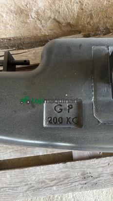 CONTRAPESA DE HORMIGÓN 200 KG PARA K1 / K2 – NUEVA