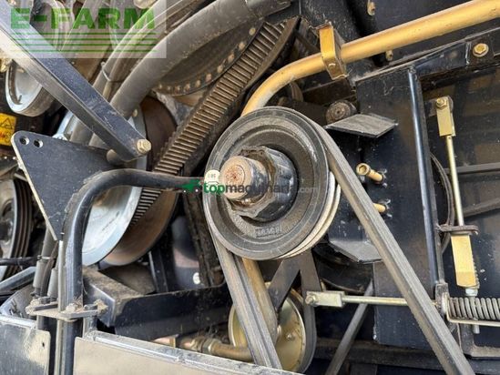 Cosechadora de Cereal - New Holland - cx 8070