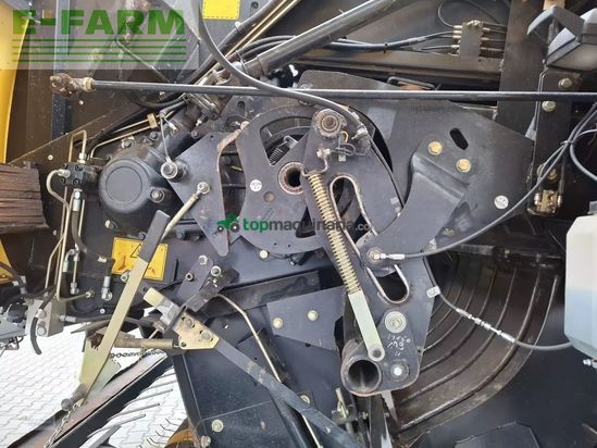 Empacadora gigant - New Holland - bb 9070 / bb9070