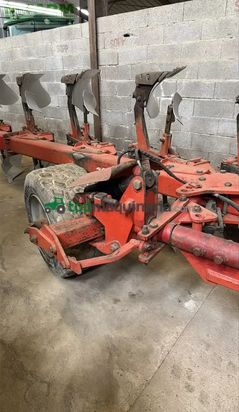 Arado - Gregoire Besson - spk9