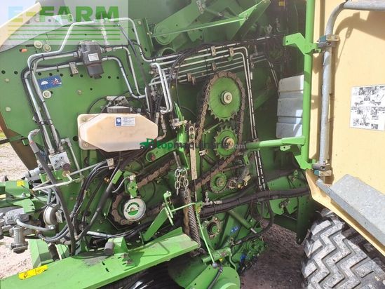 Empacadora gigant - Krone - comprima cv 150xc