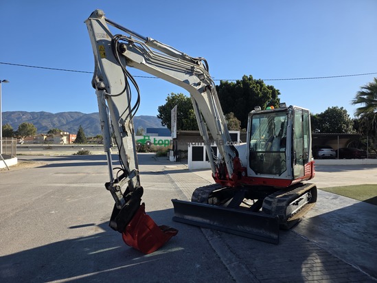 Excavadora - TAKEUCHI TB 290