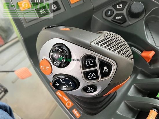 Tractor agrícola - Claas - axion 930