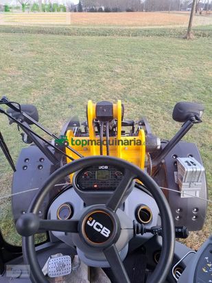 Minicargadora - JCB - 409 agri stufe v