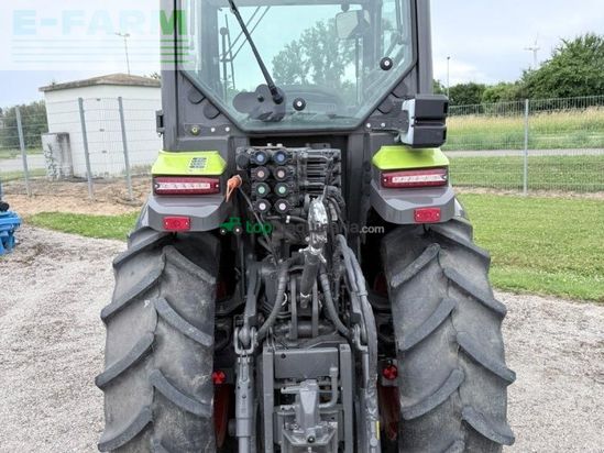 Tractor agrícola - Claas - nexos 240 s advanced