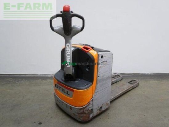 Elevadora - Still - exu 16