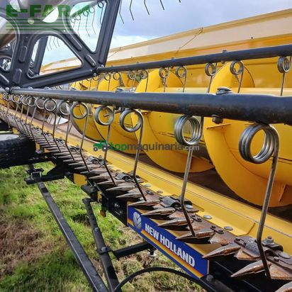 Cosechadora de Cereal - New Holland - cx8.70
