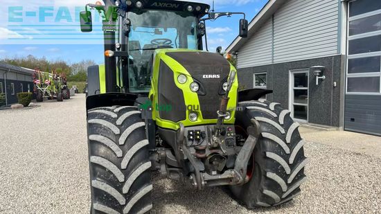 Tractor agrícola - Claas - axion 850 med frontlift og frontpto