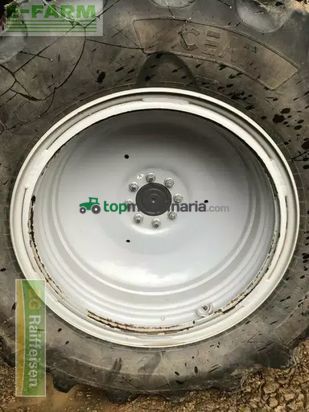 Tractor agrícola - Massey Ferguson - 5709 m