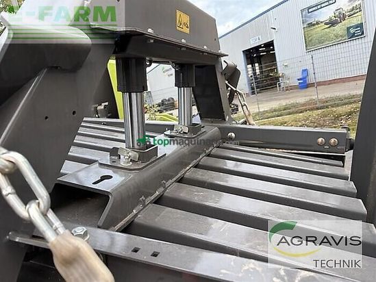 Empacadora gigant - Claas - quadrant 5200 fc evolution ta