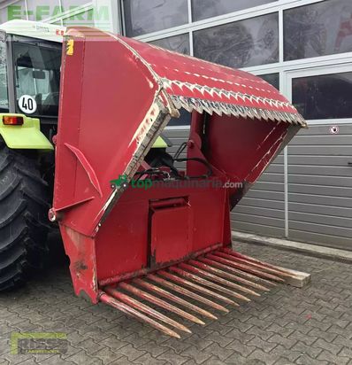 Esparcidor - Strautmann - silozange 234 heckanbau