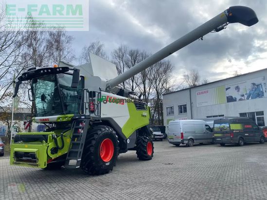 Cosechadora de Cereal - Claas - trion 530 mit vario 680